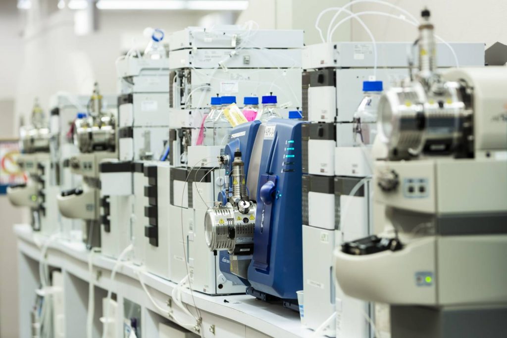 laboratory equipment for testing heavy metal concentration in cannabis
